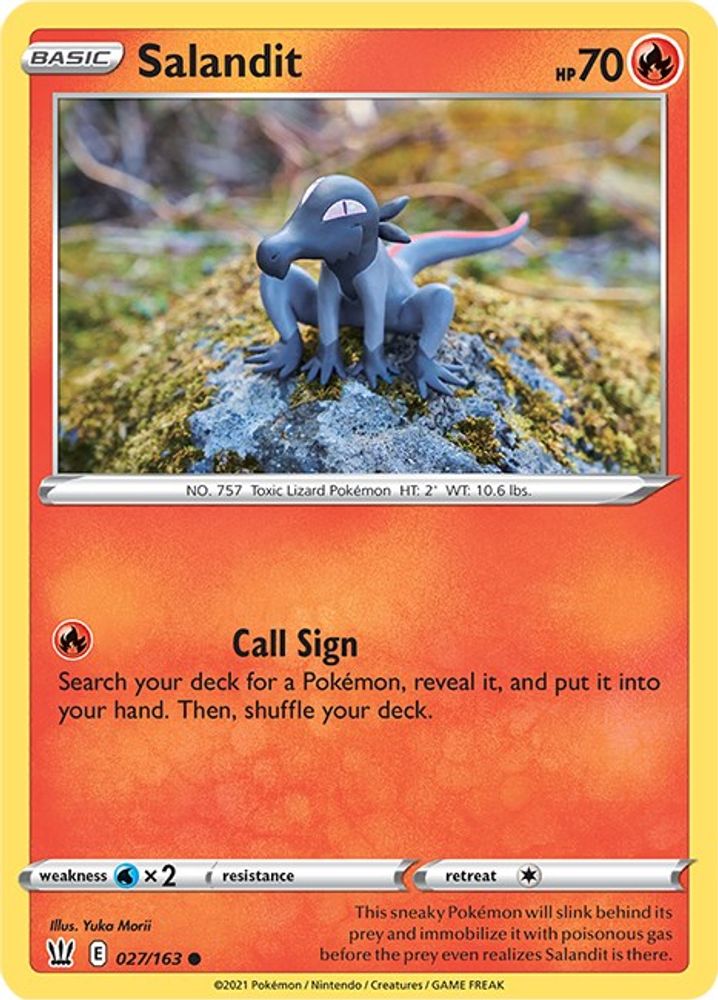 Salandit 027 - Reverse Holofoil SWSH05 Battle Styles - Common